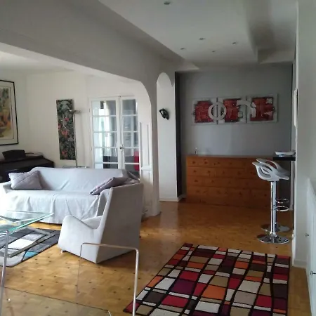 Apartment Constellation
